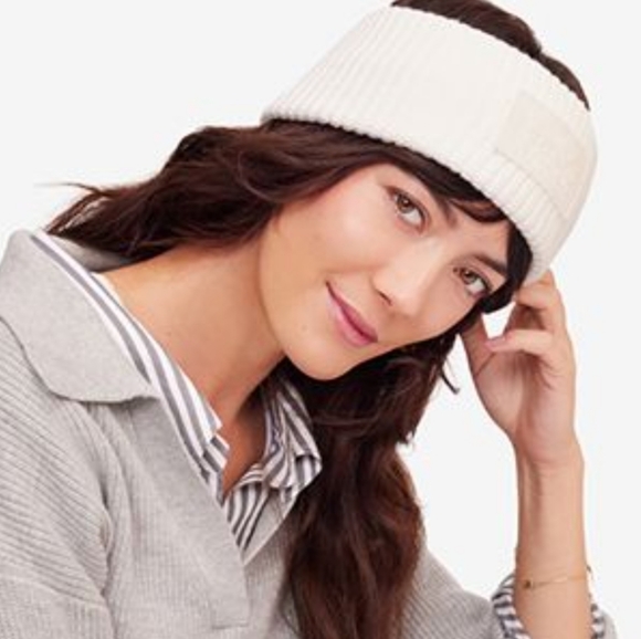 NWT Coach Cable Knit Winter Headband - Picture 1 of 5